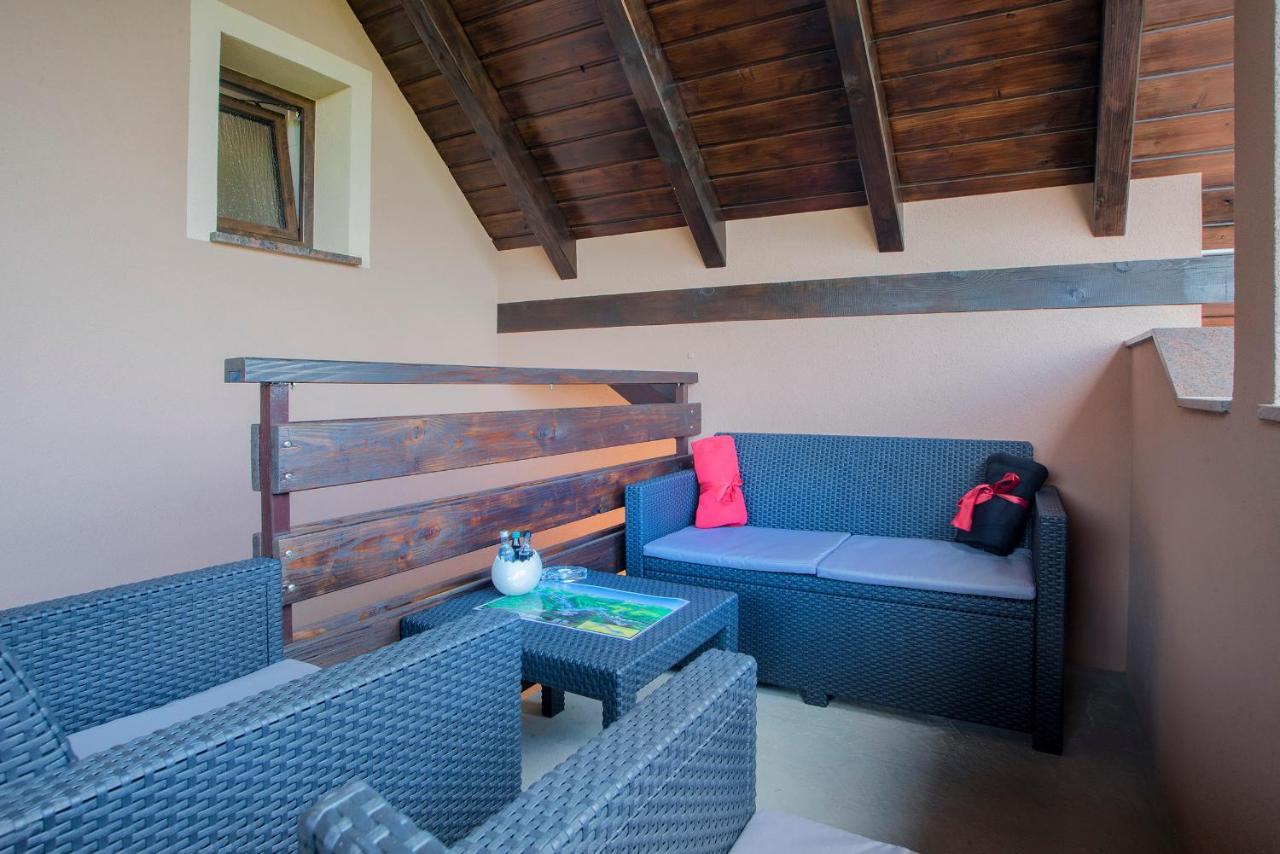 Studio Apartment Karlo Drežnik Grad Dış mekan fotoğraf